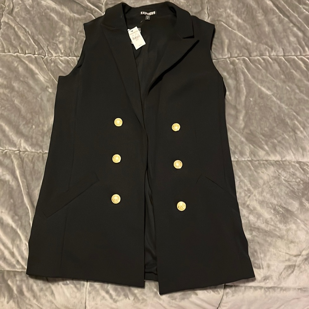 Express sleeveless blazer for Women with Gold detail never worn!